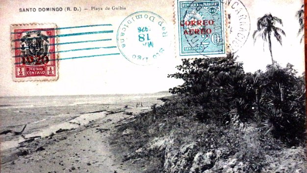 Playa Guibia Black and white post card with the Guibia beach located in Ciudad Trujillo. Dimension is 3.5 by 5.5 inches. Postal en...