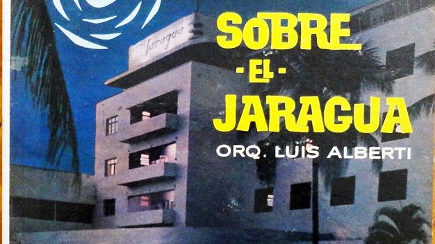 Luna sobre el Jaragua A LP record with 33 RPM, 12 inches, and with a good condition cover and vinyl. Un disco LP de 33 RPM, 12 pulgadas, y en...
